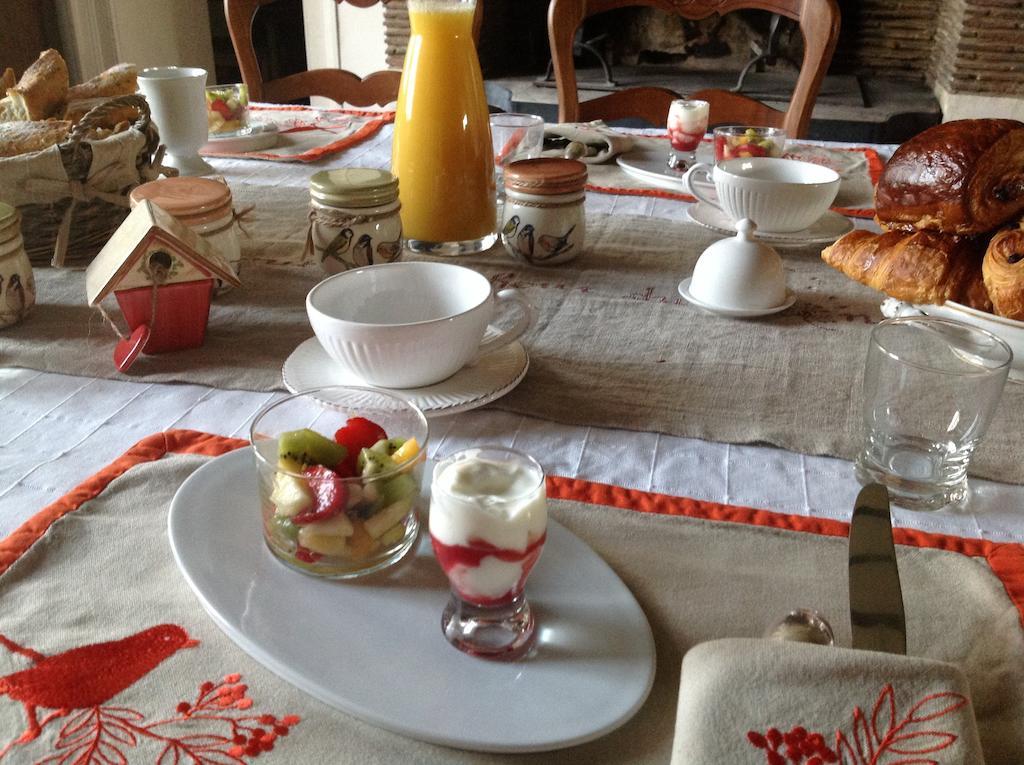 Le Saint Aubin- Maison D Hotes Dans Ce Monastere Du 16 Siecle Amfreville-la-Campagne ภายนอก รูปภาพ