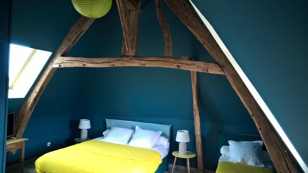 Le Saint Aubin- Maison D Hotes Dans Ce Monastere Du 16 Siecle Amfreville-la-Campagne ภายนอก รูปภาพ