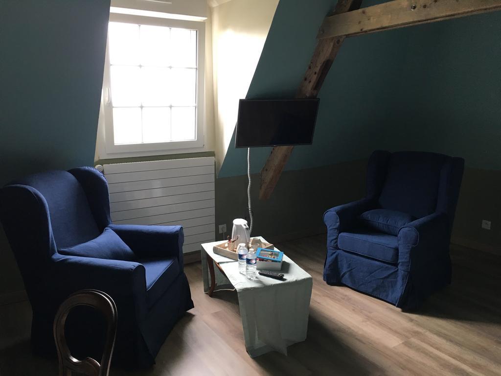 Le Saint Aubin- Maison D Hotes Dans Ce Monastere Du 16 Siecle Amfreville-la-Campagne ภายนอก รูปภาพ